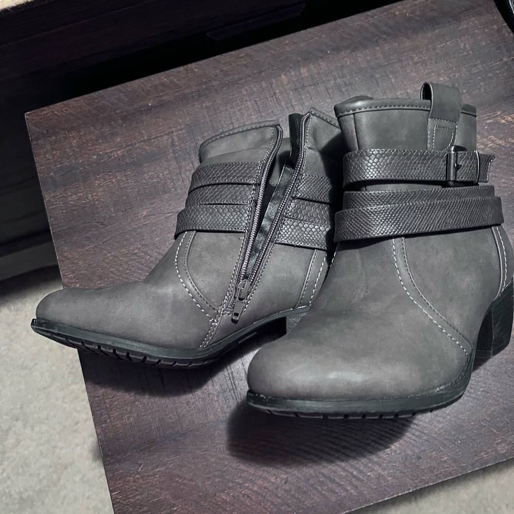 Booties - Picture 2 of 5